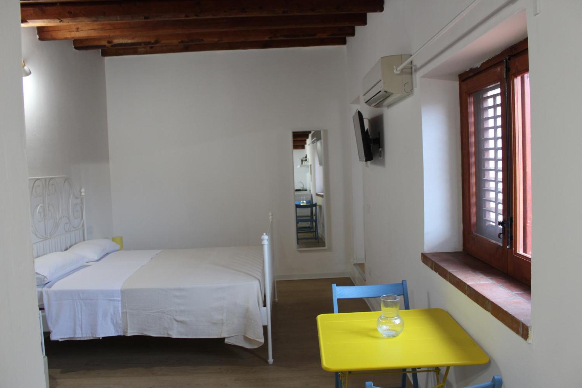 Terrasini 2000 Home Holidays Exterior photo
