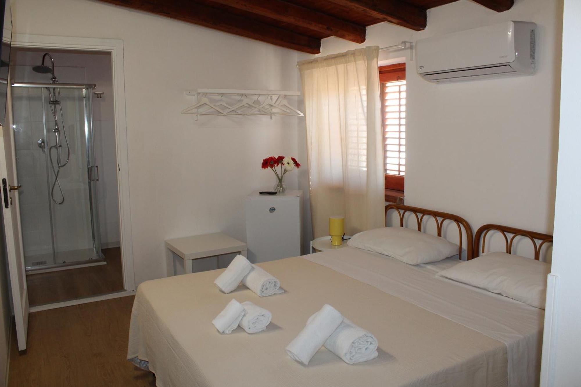 Terrasini 2000 Home Holidays Exterior photo